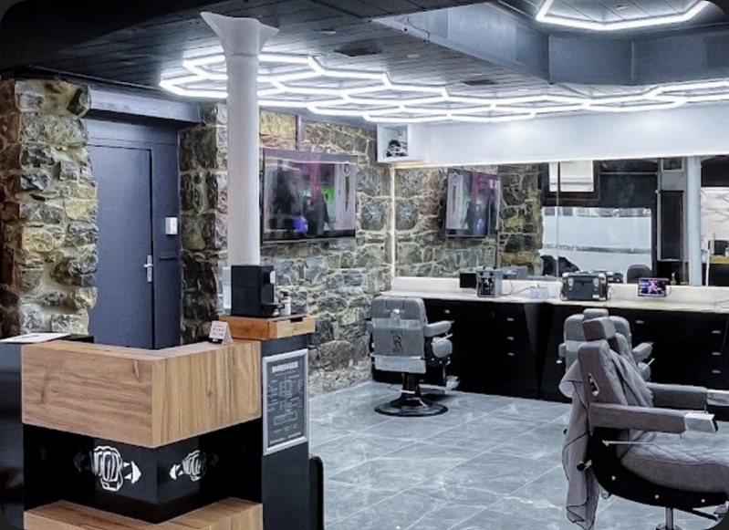 Screenshot 2026-04-02 at 07-14-26 BarberWoods Sàrl – Barbershop à Genève local.ch