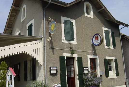 Screenshot 2026-04-02 at 08-09-31 Café du Soleil Corsier – Restaurant à Corsier GE local.ch