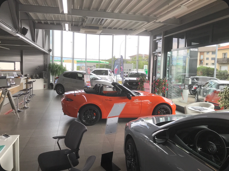 Screenshot 2026-04-02 at 10-04-05 Garage du Nouveau Salon SA – Garage à Le Grand-Saconnex local.ch